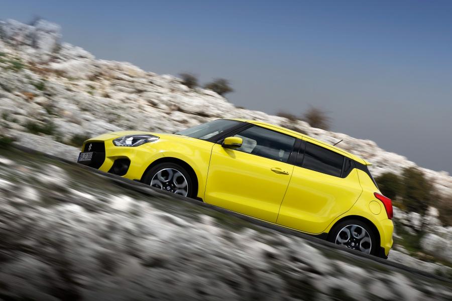  Suzuki Swift Sport 2017 года  (WW) (фото 24 из 48)